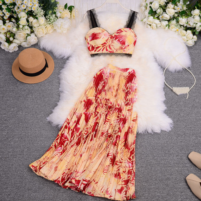Vacation Style Suit Sexy Lace Camisole Pleated Skirt